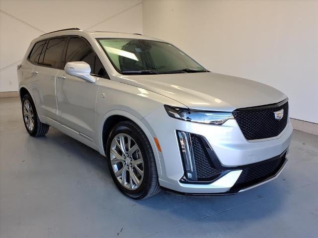 2020 Cadillac XT6 Sport in Radiant Silver Metallic — front three-quarter view