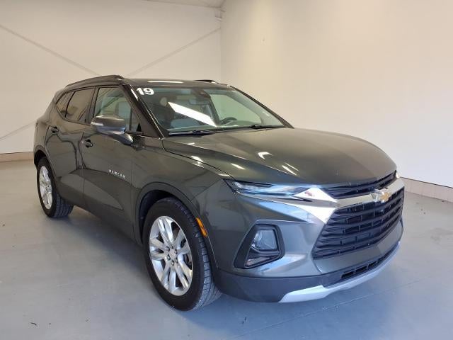 2019 Chevrolet Blazer Base in Nightfall Gray Metallic — front three-quarter view